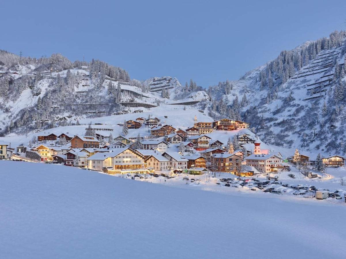 Das Johann Stuben am Arlberg Bagian luar foto
